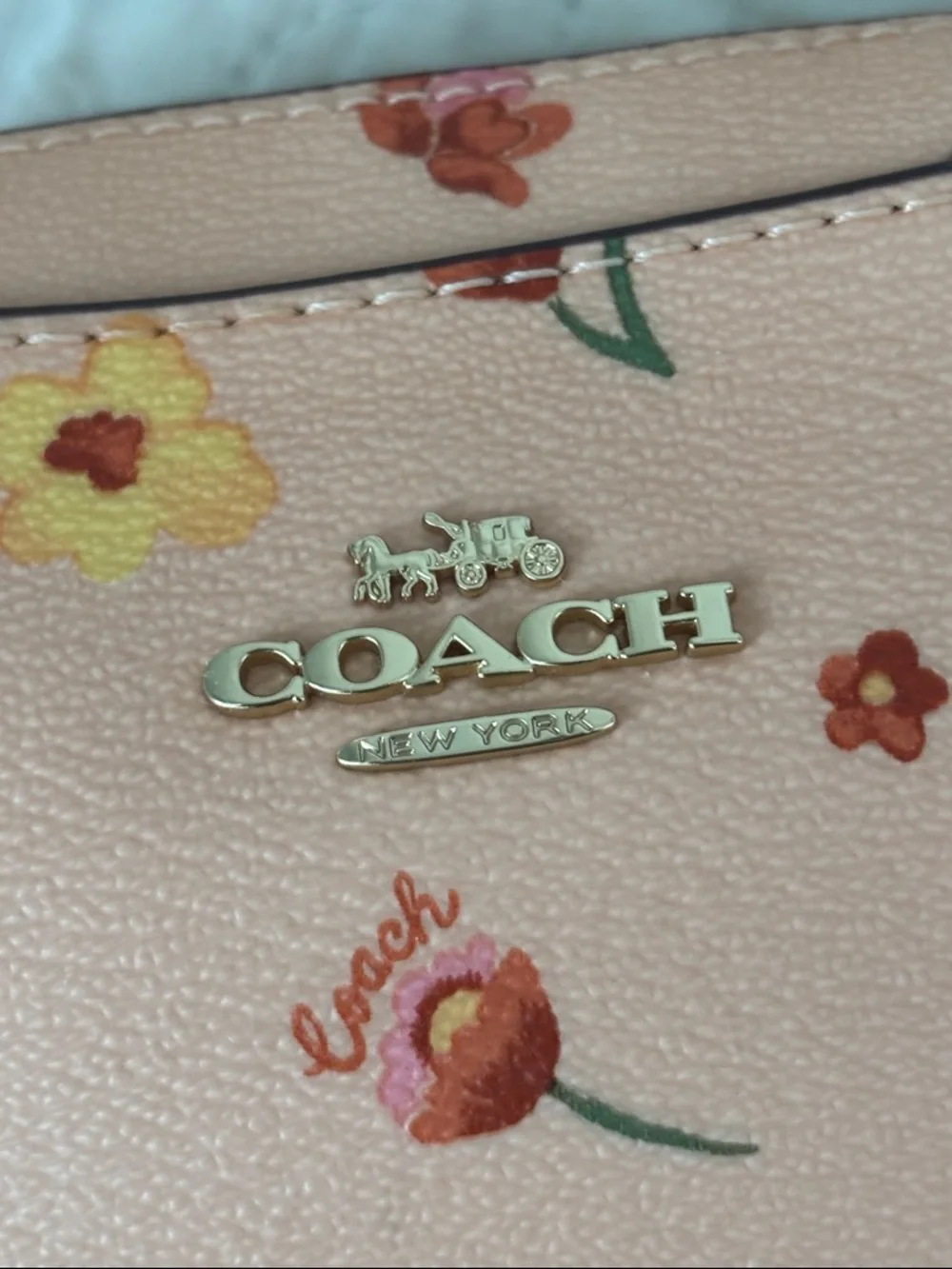 EUC Coach Mystical Floral Print Camera bag Faded Blush Pink - Picture 2 of 11